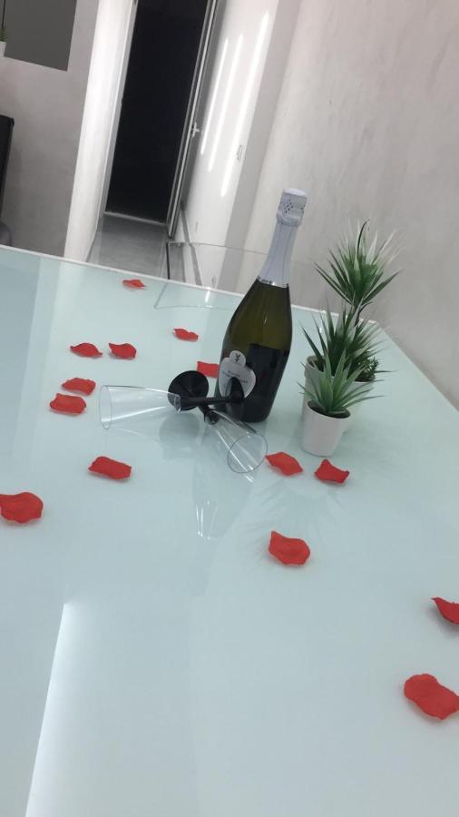 Le Rocce Nere Aparthotel Giardini Naxos Exterior foto